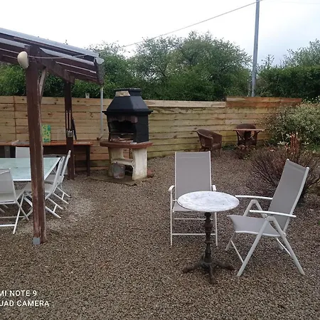 Viefacile Holiday home
